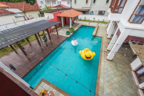 Tropical Bliss Luxe 5BR 30Pax Private Pool Villa KL by Verano